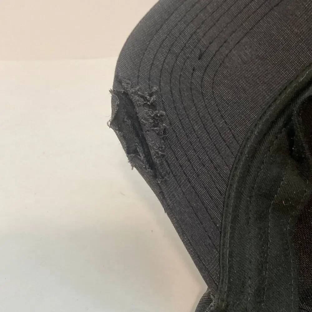 Nike‎ Golf Dri-Fit Legacy 91 baseball cap hat Gray Red Strap